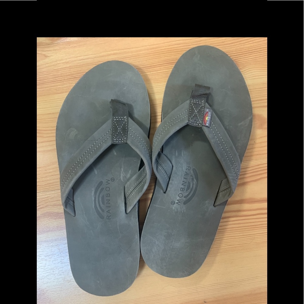 Mens rainbows flip flops